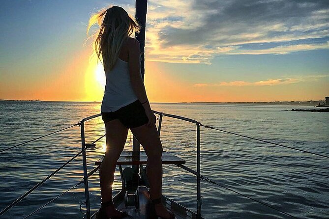 2 Hour Lisbon Sunset and Wine Sailing Tour - What you see from the Tagus
