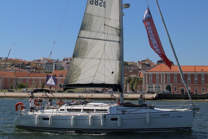 2 Hours Private Sailing Tour in Lisbon - Cristo Rei across the river