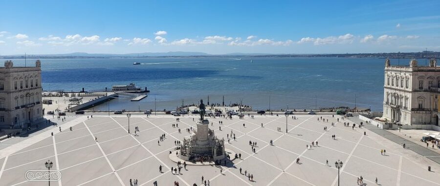 4-hour sightseeing tour by Tuk-Tuk Lisbon old town and Belém - Pastéis de Belém and the food stop