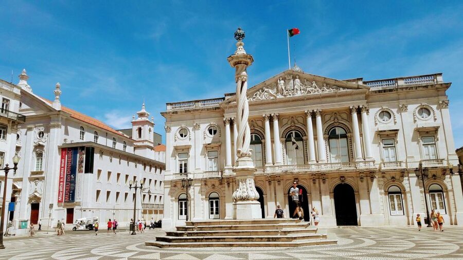 4-hour sightseeing tour by Tuk-Tuk Lisbon old town and Belém - What a private electric tuk-tuk changes