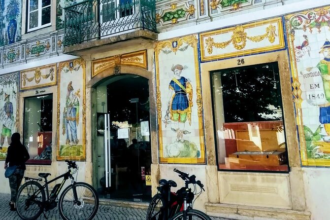 7 Hills and 14 Viewpoints - Lisbon E-Bike Tour - Graça gives you castle views and a slower look at local life