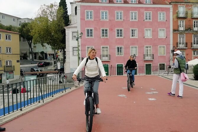 7 Hills and 14 Viewpoints - Lisbon E-Bike Tour - Santa Clara, the National Pantheon, and the flea market area