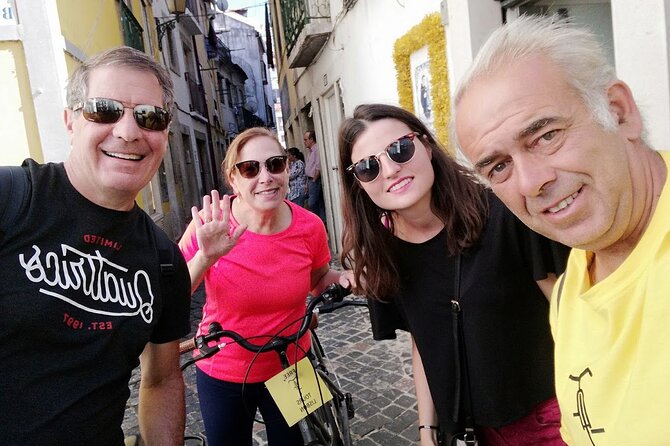 7 Hills and 14 Viewpoints - Lisbon E-Bike Tour - From São Domingos to the Tagus