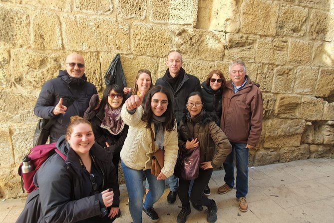 Alfama and Mouraria Tour - The oldest neighbourhoods in Lisbon - Lisbon Cathedral and the question of entrance fees