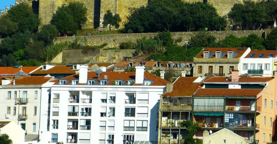 Alfama and the Castle of Saint George - Small Group Tour - What three hours really gives you