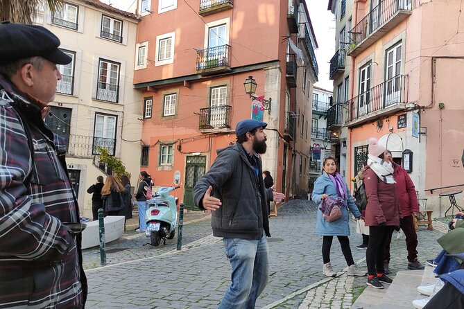 Alfama Tour in Lisbon Old Town - The climb to Santo Estêvão and the postcard views