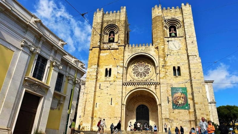 All Historical Lisbon Tuk Tuk Tour - Price, group size, and what you are really paying for