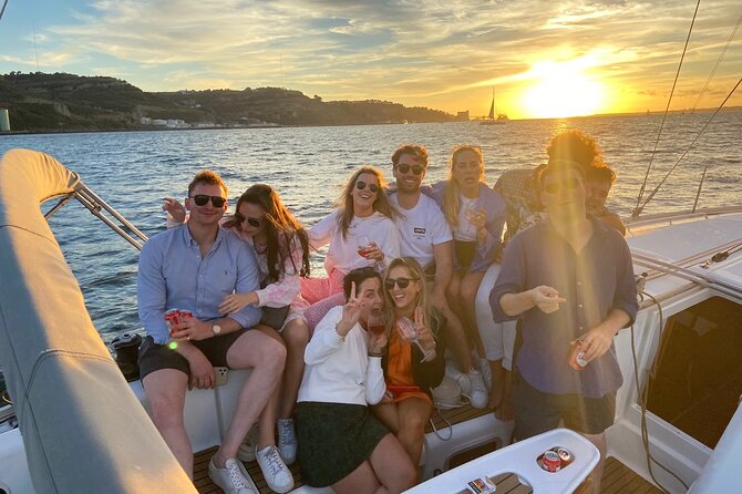 Amazing Tour on Sailing Boat - Bom Sucesso Marina is an easy starting point