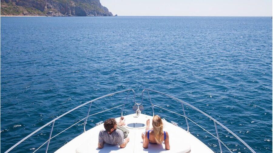 Arrábida Full-Day Yacht Tour from Lisbon - Swimming and snorkeling in Arrábida’s sheltered water