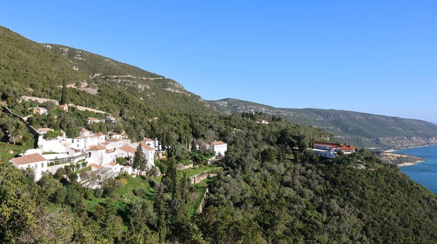 Arrabída Natural Park with Wine Tasting - How the eight-hour schedule feels