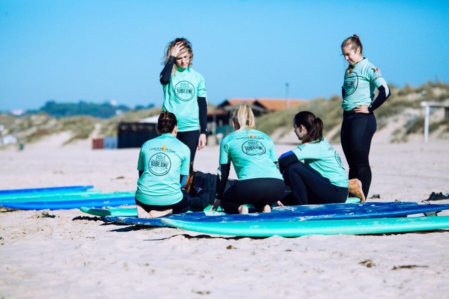 Aulas de Surf/Surf Lesson - Lisboa - Choosing the Right Beach Along the Cascais Coast