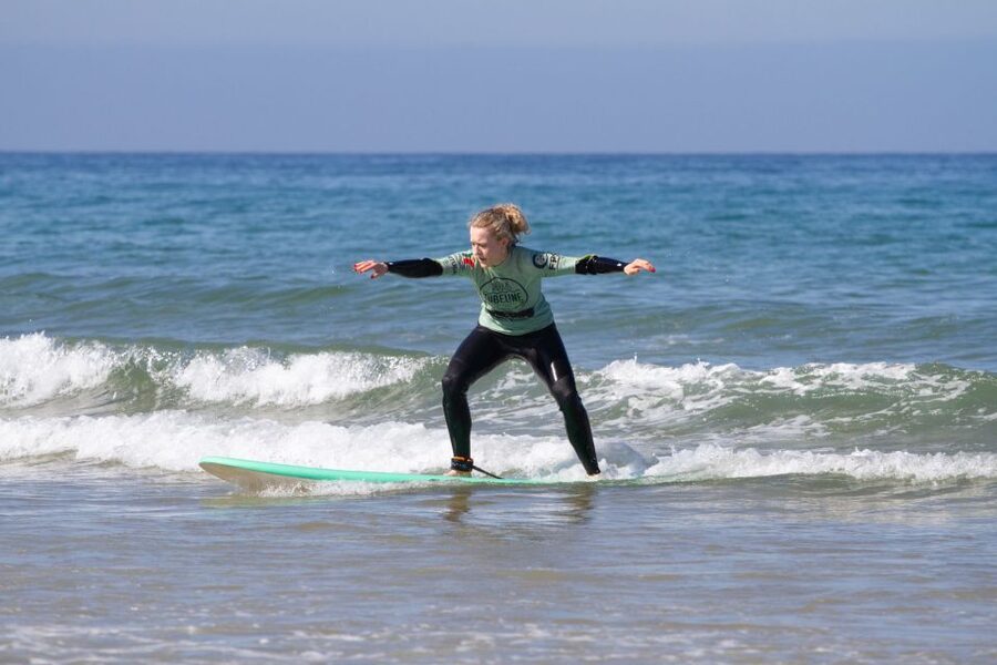 Aulas de Surf/Surf Lesson - Lisboa - What Makes the Experience Feel Like More Than a Rental