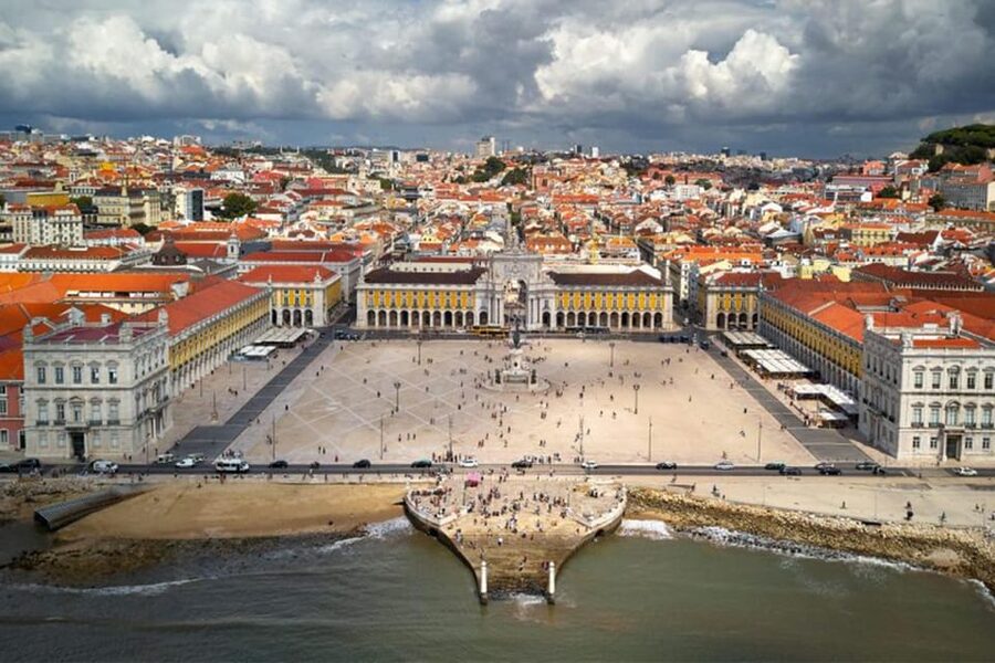 Belem: 4-HOUR Guided Tuk Tuk Tour in Historic BELEM - LX Factory brings a creative change of pace