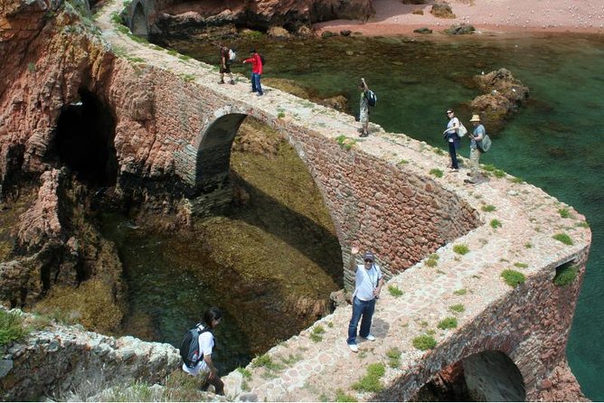 Berlenga Island Small-Group Day Trip from Lisbon - Lunch, swimming, and free time
