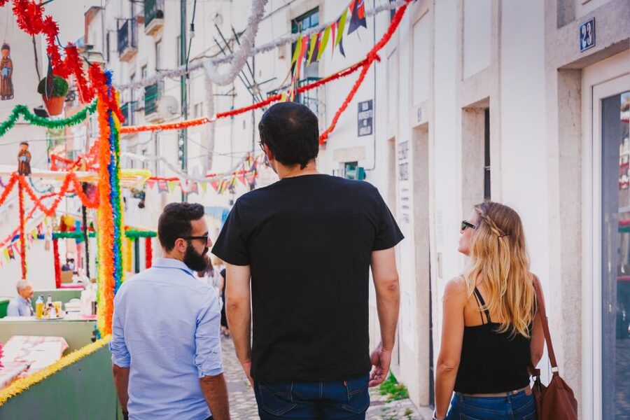 Best of Lisbon Walking Tour: Rossio, Chiado & Alfama - Baixa explains the earthquake rebuild