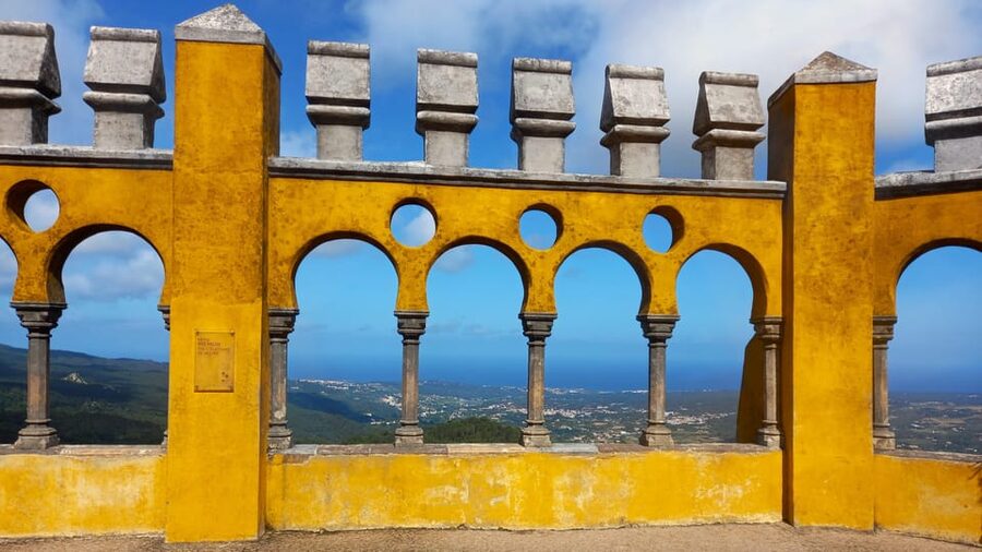 Cascais: Small group tour Sintra & Cabo da Roca & Cascais - Boca do Inferno: a short stop with a dramatic name