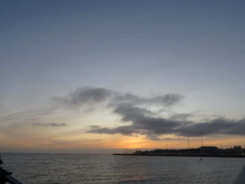 Cascais: Sunset Boat Trip with Welcome Drinks - Why a sunset boat ride suits Cascais