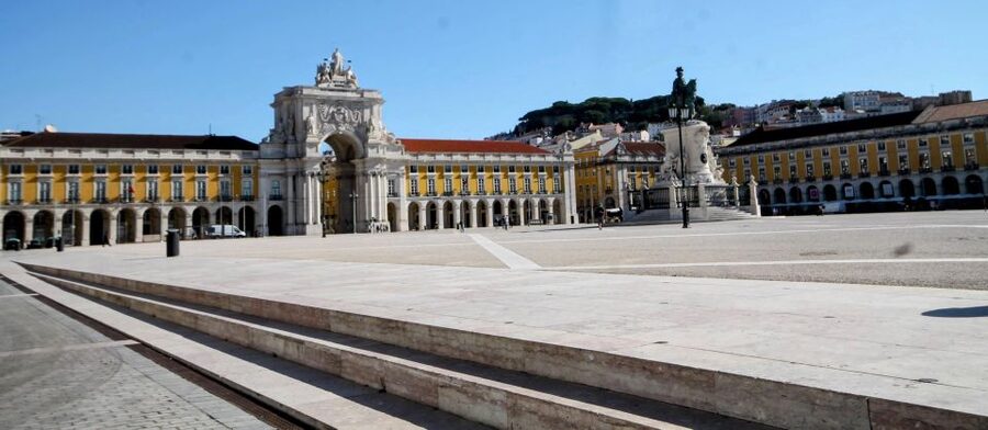 Chaparru's Lisbon Essentials 5 H Tuk Tuk Tour - Starting in Lisbon’s old quarters