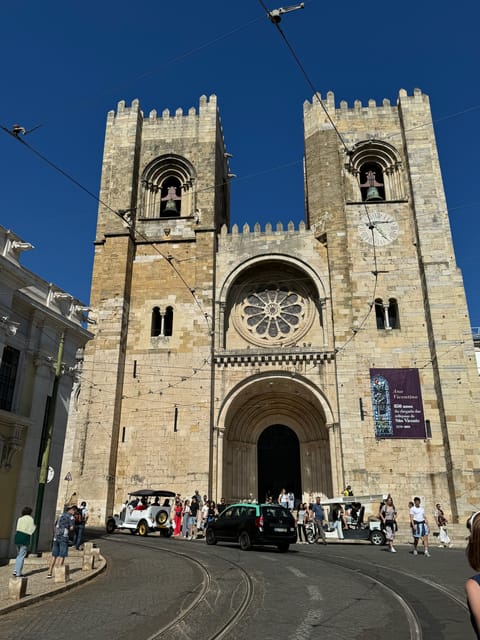 City Highlights Eco Tuk Tours - Lisbon Cathedral and the story of Saint Anthony