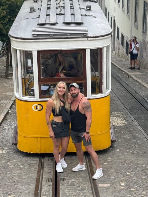 City Highlights Eco Tuk Tours - São Vicente, the flea market, and the National Pantheon