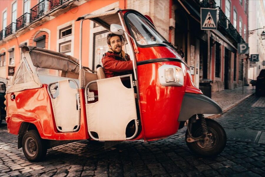 Discover Lisbon: Tuk Tuk Tour - Three viewpoints, three different ways to see Lisbon