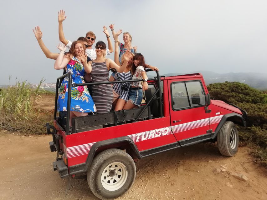 Discover Sintra and Cascais in a Portuguese 4WD - Lunch in Sintra before Quinta da Regaleira