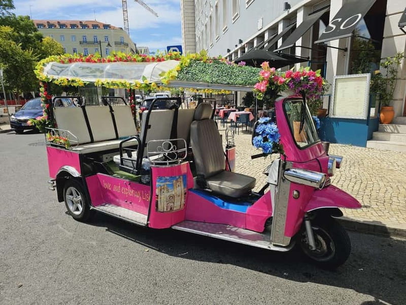Eco Tuk Tours Lisbon - Lisbon in 90 minutes, without the hill climb