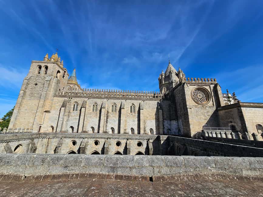 Évora (with Sé & Bones), Evoramonte & Arraiolos: From Lisbon - Key points to know before booking