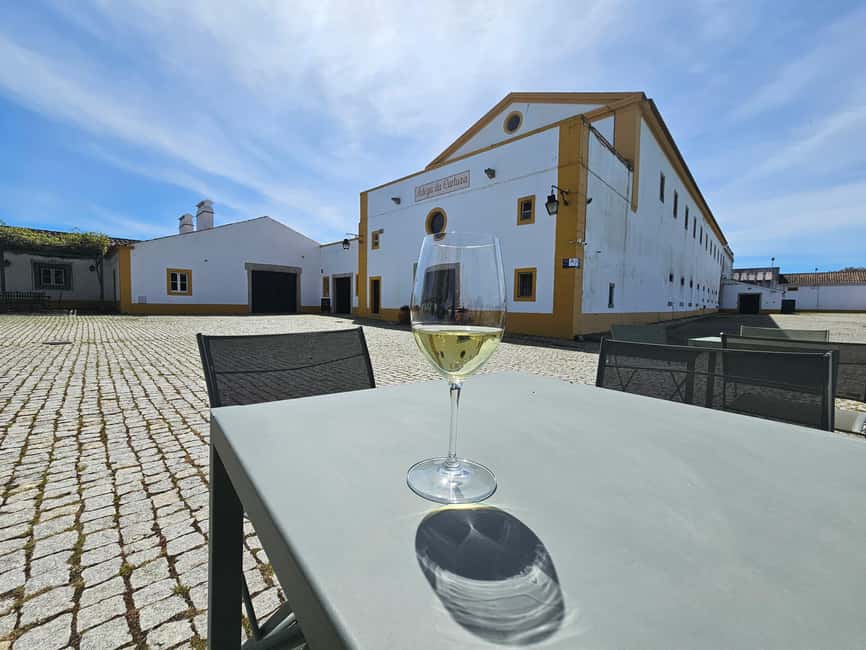 Évora (with Sé & Bones), Evoramonte & Arraiolos: From Lisbon - Free time in Évora, about two hours and 15 minutes