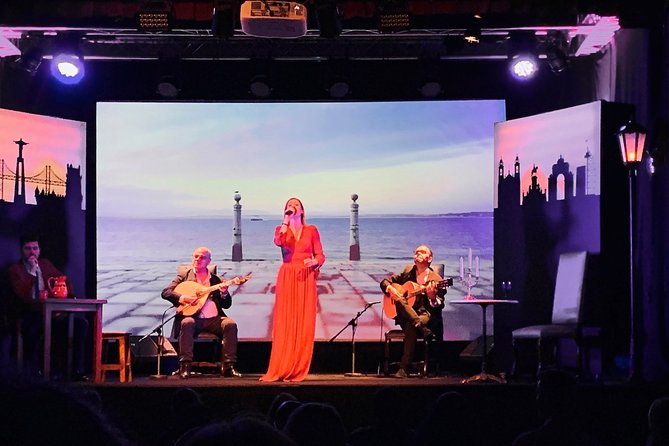 Fado in Chiado - Live Show in Lisbon on Stage for over 15 Years - The sound of two singers and two guitars