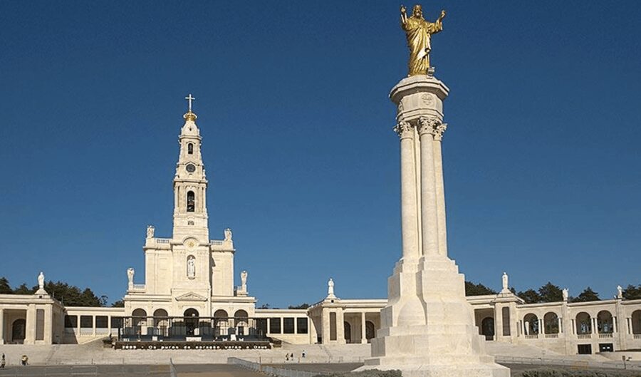 Fatima, Batalha, Nazaré and Óbidos: Private Full Day Tour - Aljustrel, where the Fátima story started