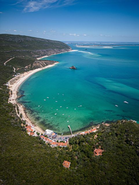 From Lisbon: Arrábida, Azeitão, Sesimbra, Palmela, Setúbal … - Key points at a glance