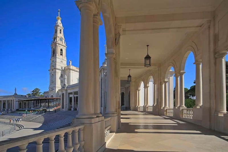 From Lisbon: Best of Fátima Half Day Tour - The Sanctuary of Our Lady of Fátima