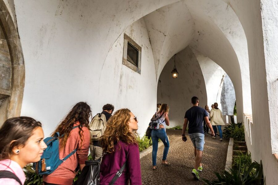 From Lisbon: Best of Sintra and Cascais Guided Day Tour - The return along the Estoril Coast