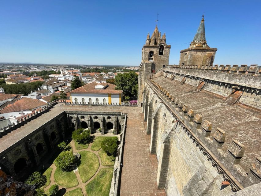 From Lisbon: Évora, Chapel of Bones, & Roman Temple Tour - The Chapel of Bones at St. Francis Church