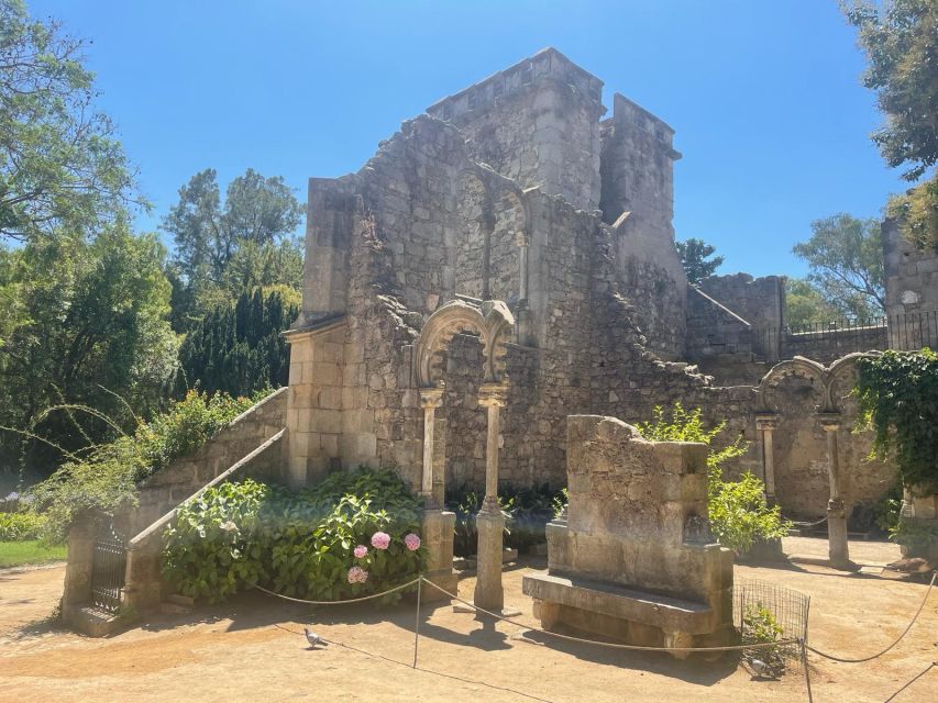 From Lisbon: Évora, Chapel of Bones, & Roman Temple Tour - Alentejo wine and the winery stop