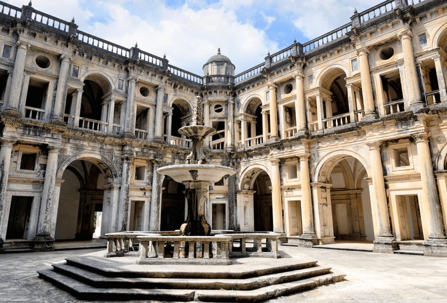 From Lisbon: Fátima, Batalha and Tomar - Faith and Knights Templar - Practical advice for a better day