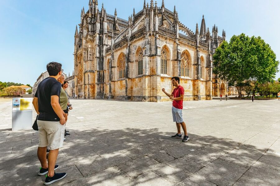 From Lisbon: Fatima Batalha Nazaré & Óbidos Small-Group Tour - Comfort, group size, and what the $79 covers