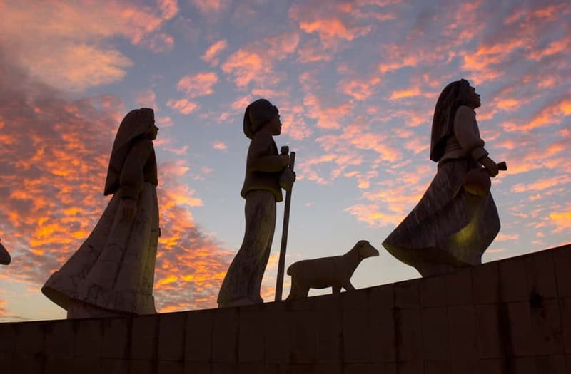 From Lisbon: Fátima HD and the Three Little Shepherds' House - Key points to know before booking
