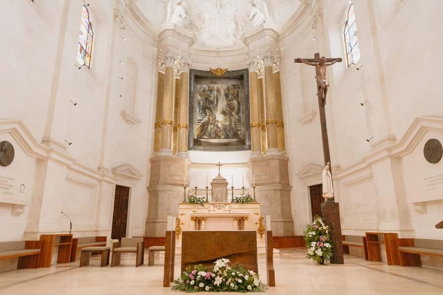 From Lisbon: Fátima HD and the Three Little Shepherds' House - Is $91 a fair price?