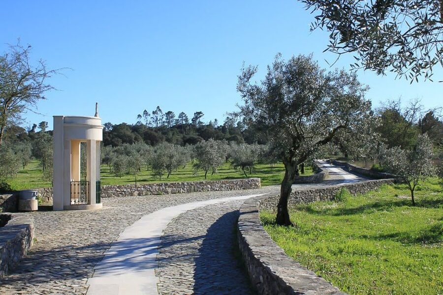 From Lisbon: Fatima Sanctuary Private Day Tour - Why Fatima makes a worthwhile day from Lisbon