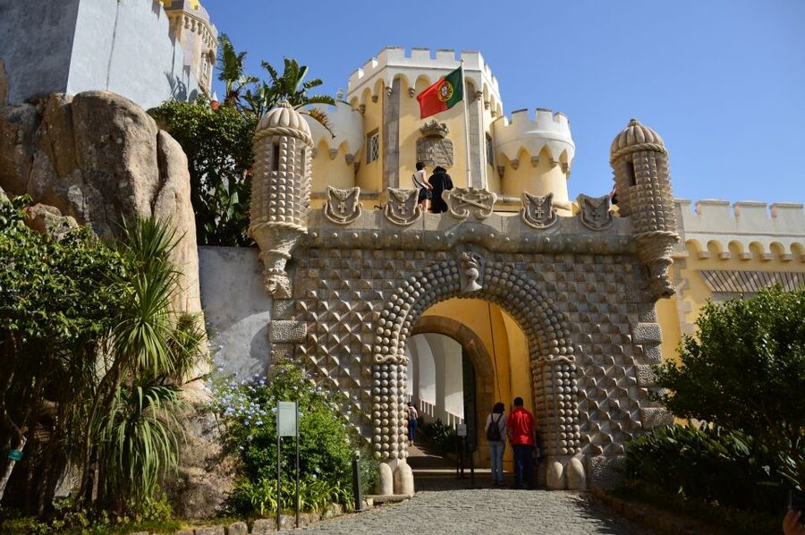 From Lisbon: Half-Day Private Sintra Cascais Tour - Guincho Beach and the Atlantic road