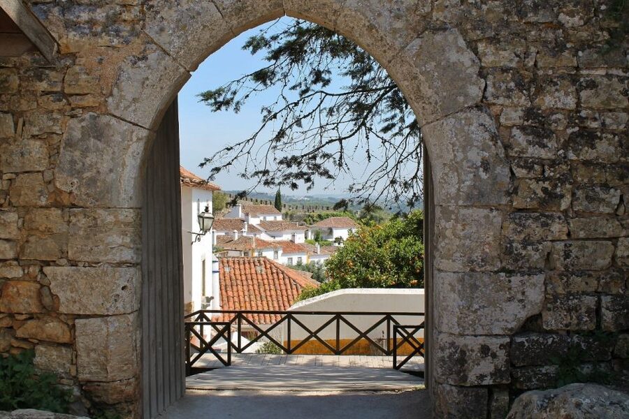From Lisbon: Óbidos and Mafra Palace Private Tour - Closures and July changes
