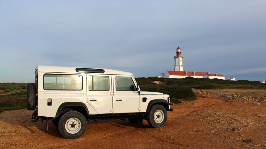 From Lisbon or Sesimbra: 4x4 Tour to Cape Espichel - Arrábida National Park and its wildlife