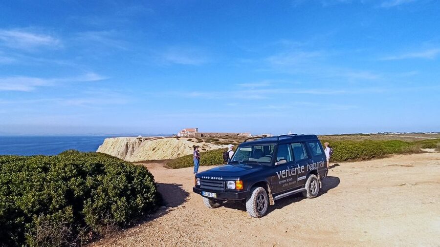 From Lisbon or Sesimbra: 4x4 Tour to Cape Espichel - Local guides and the human side of the trip