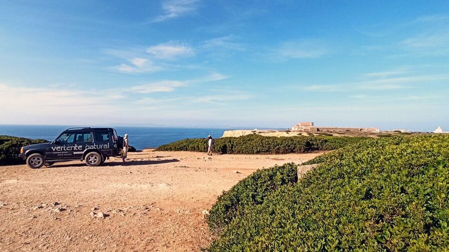 From Lisbon or Sesimbra: 4x4 Tour to Cape Espichel - From Lisbon or Sesimbra into Arrábida