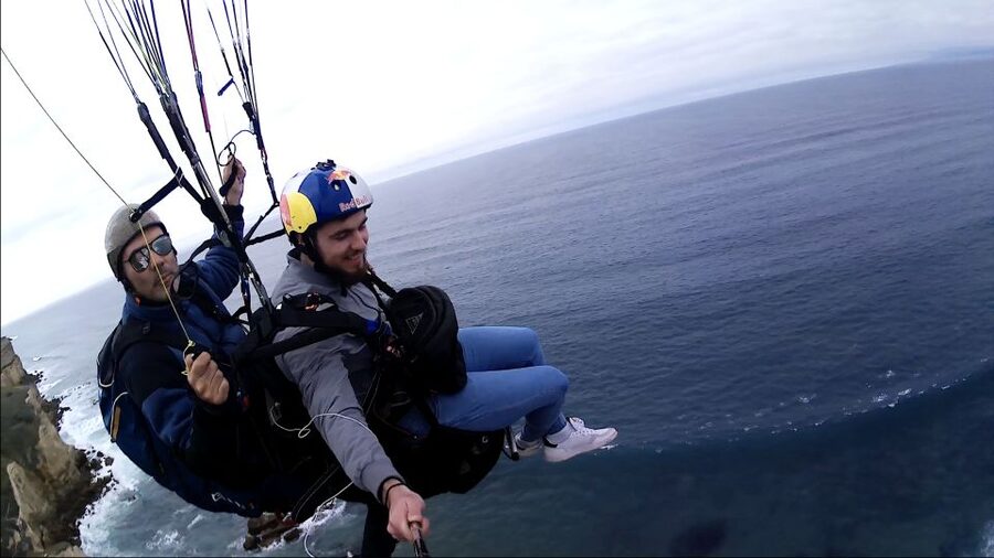 From Lisbon: Paragliding Tandem Flight - Why the weather matters so much
