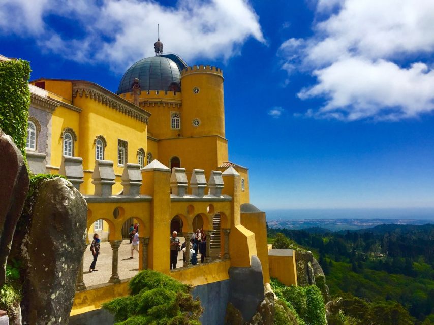 From Lisbon: Pena Palace, Regaleira, Sintra & Cascais Tour - Who should book this tour?