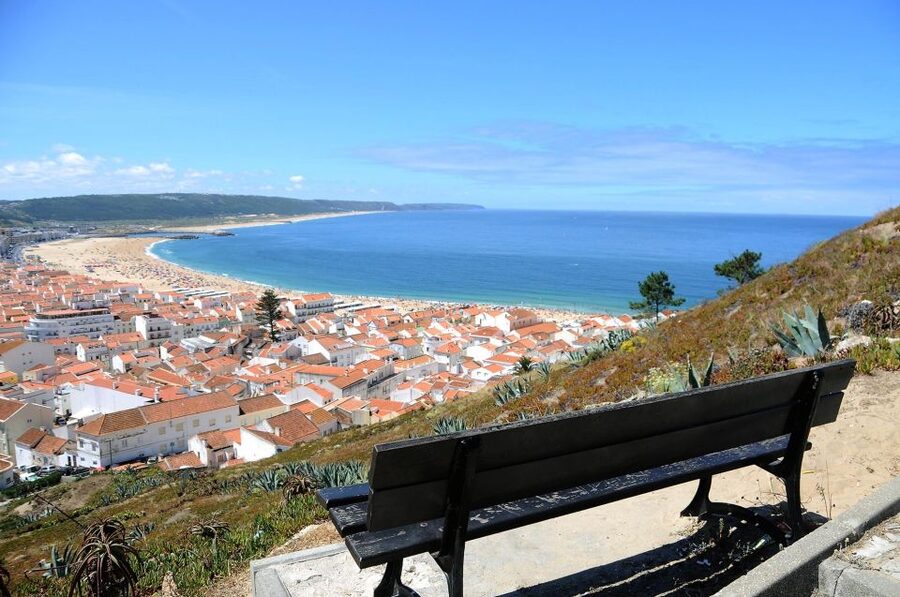 From Lisbon: Shared Tour to Fátima, Óbidos, Batalha e Nazaré - Nazaré: fishing-town character and the Atlantic