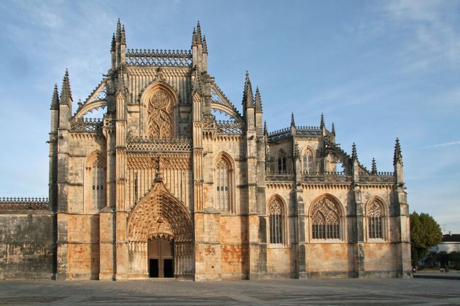 From Lisbon: Shared Tour to Fátima, Óbidos, Batalha e Nazaré - Should you book it?